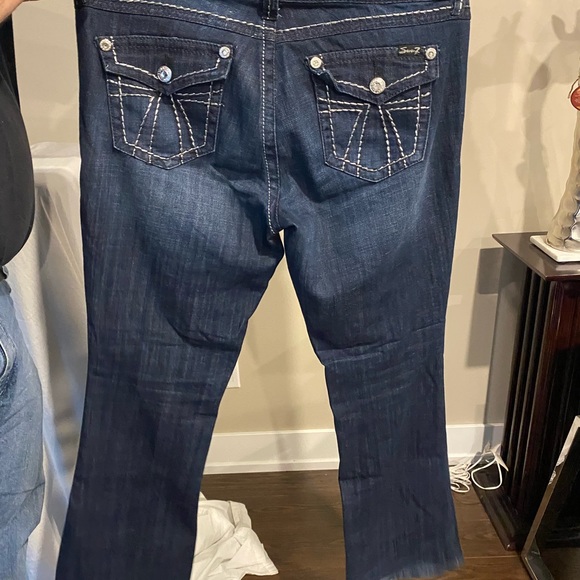Seven Dark blue “boot” cut jeans, like new condition, funky pockets - Picture 4 of 4